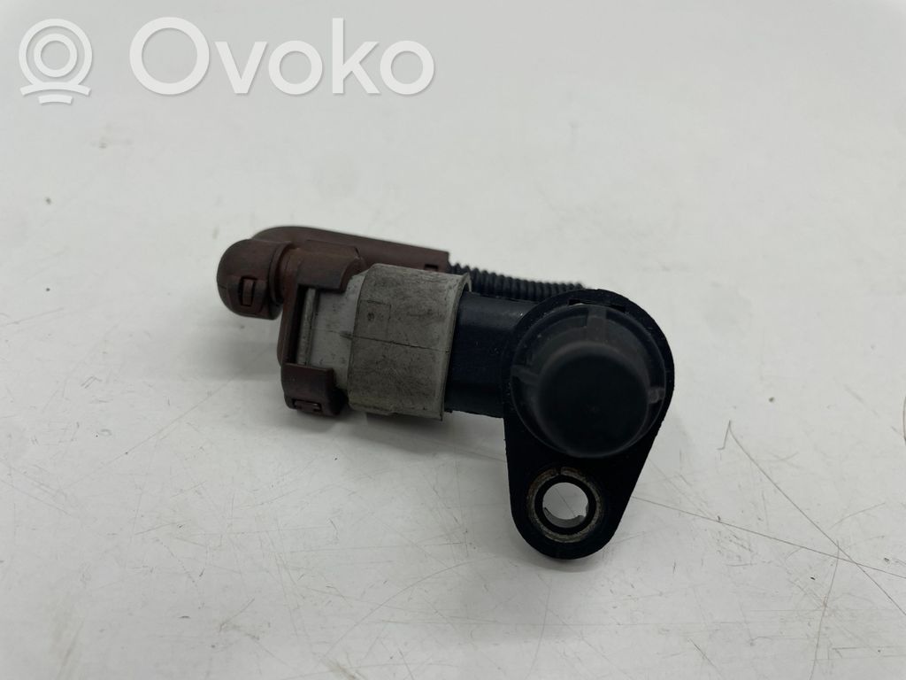 Opel Zafira B Paskirstymo velenėlio adaptacijos vožtuvas (vanos vožtuvas) 