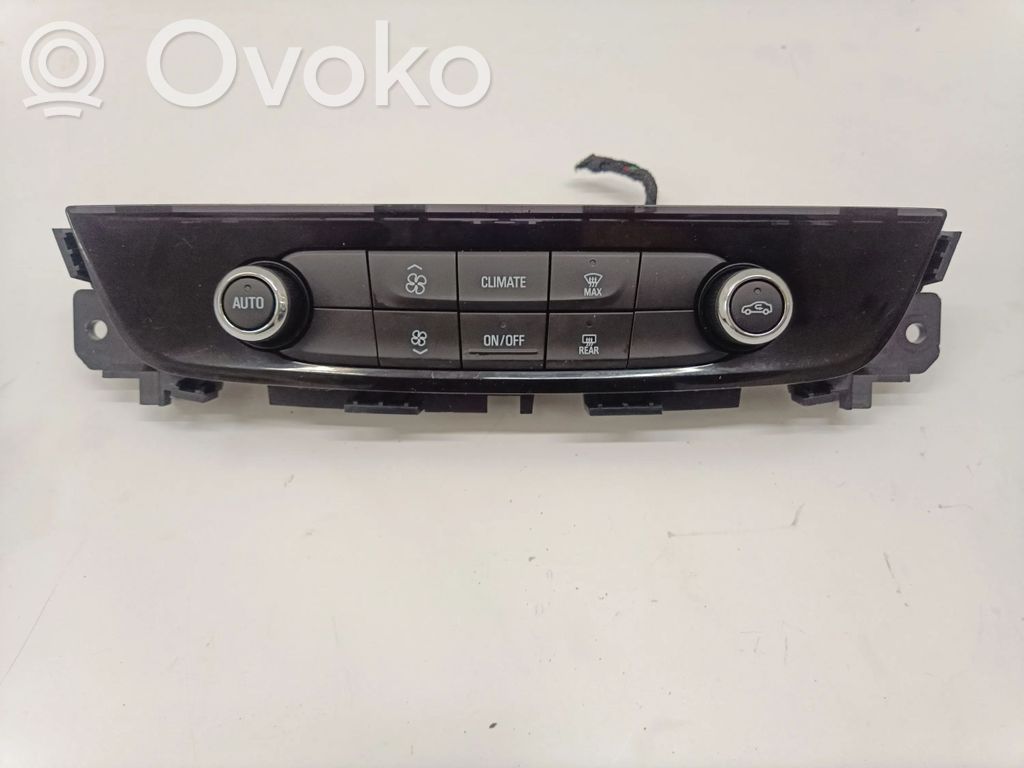 Opel Insignia B Climate control unit 