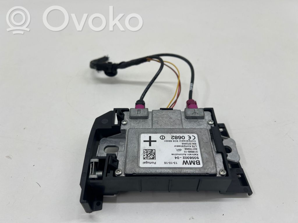 BMW 6 F06 Gran coupe Aerial antenna amplifier 