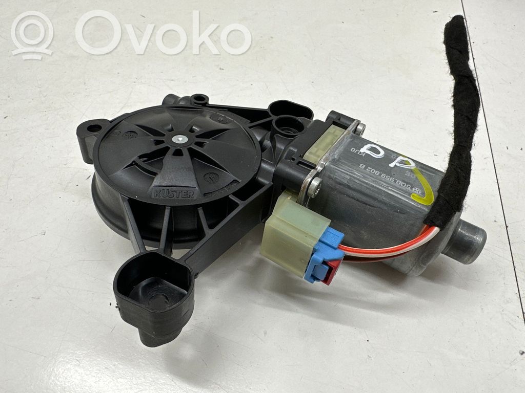 Skoda Karoq Front door window regulator motor 