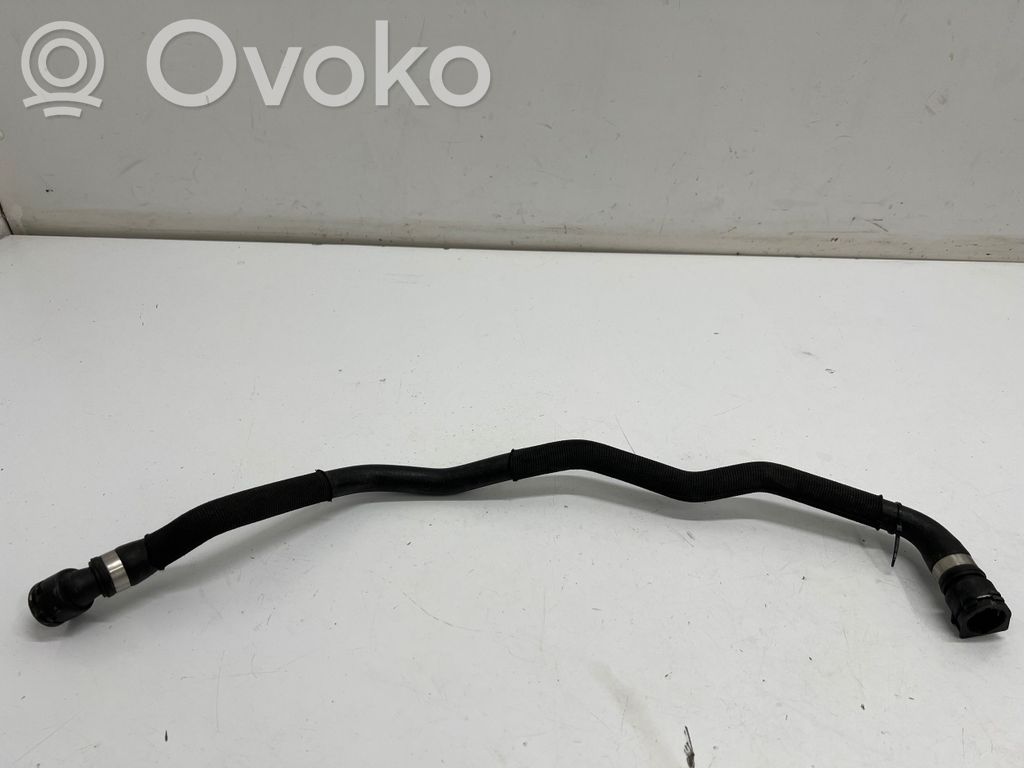 BMW 5 F10 F11 Engine coolant pipe/hose 