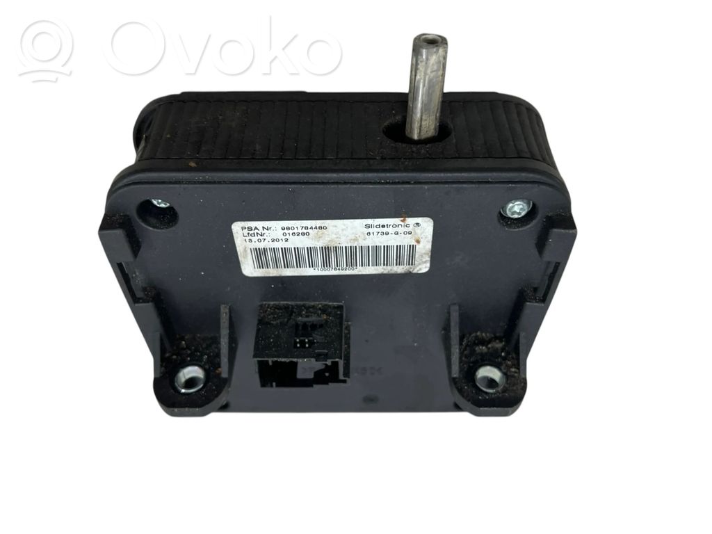 Citroen DS5 Gear shifter/selector 