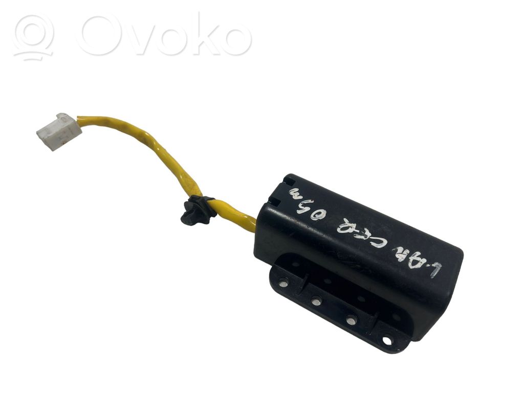 Mitsubishi Lancer Passenger airbag on/off switch 