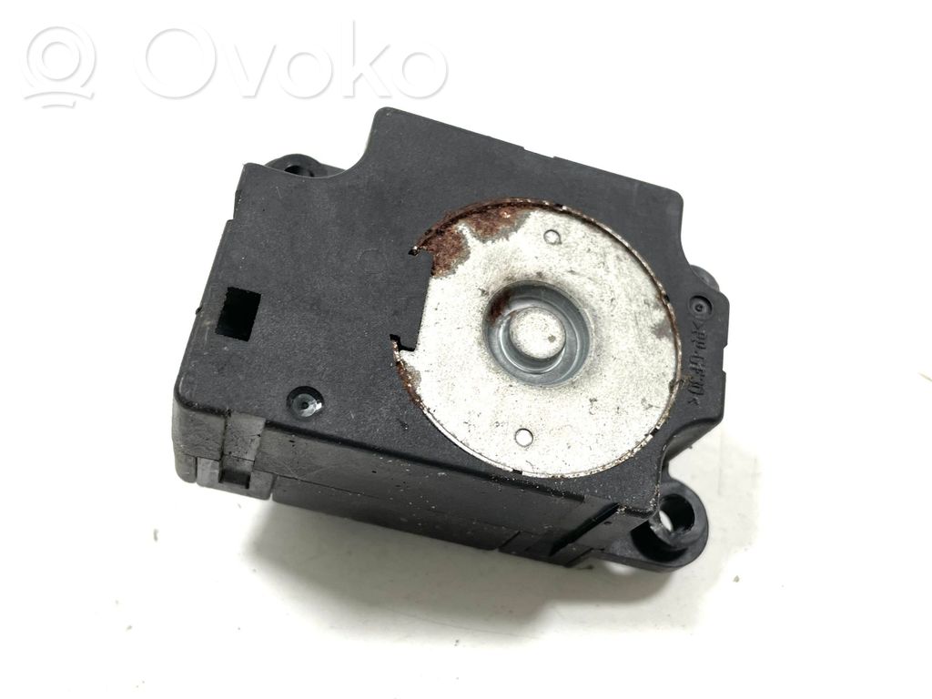 Renault Modus Silniczek nagrzewnicy 