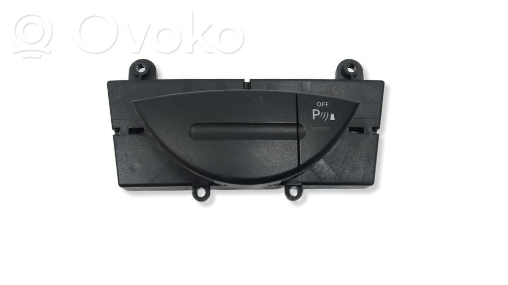 Mercedes-Benz E W211 Interruptor del sensor de aparcamiento (PDC) 