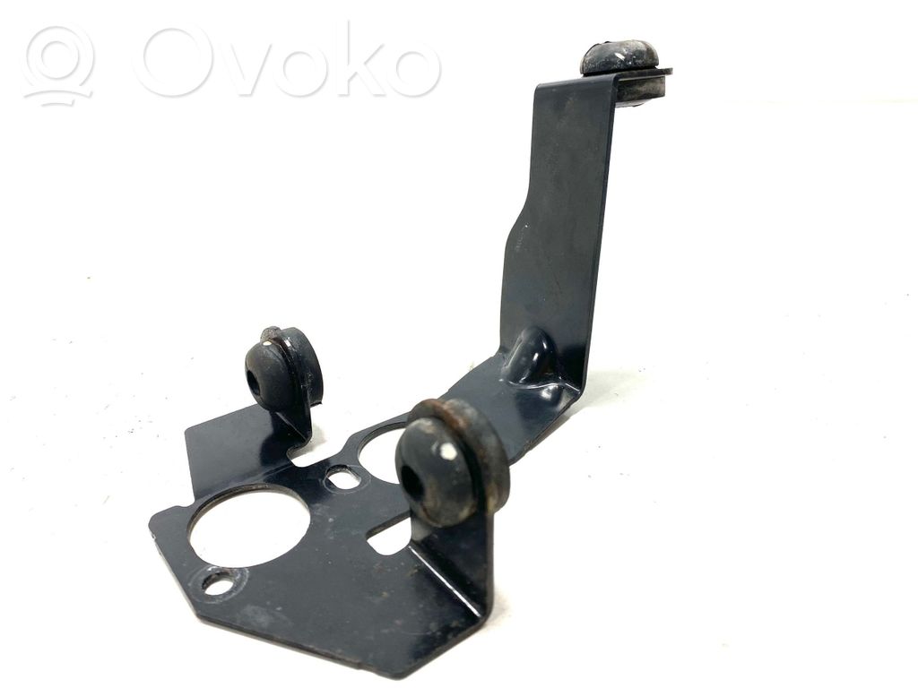 Ford Focus ABS pump bracket 