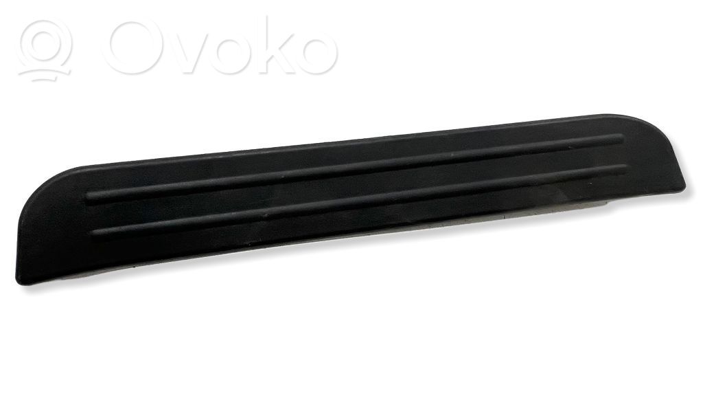 Mazda CX-7 Rear sill trim cover 