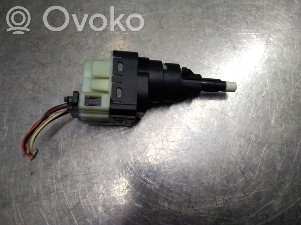 Audi A6 S6 C5 4B Interruptor sensor del pedal de freno 