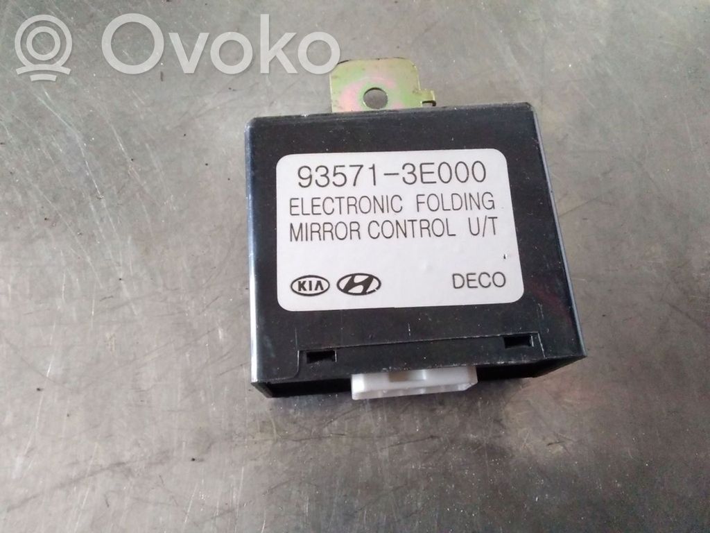 KIA Sorento Módulo de control del espejo lateral 
