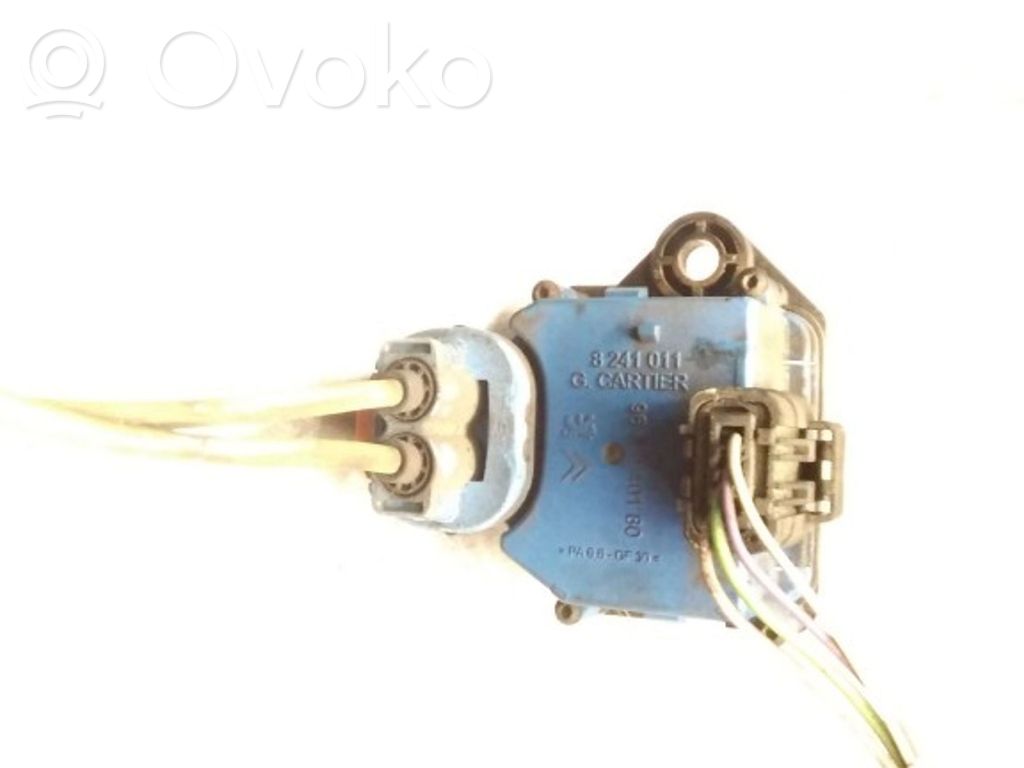 Citroen C4 I Picasso Coolant fan relay 
