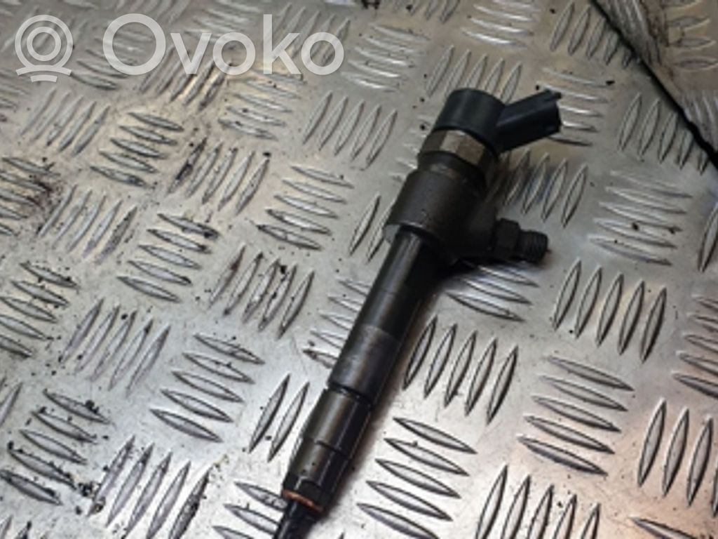 Opel Zafira B Fuel injector 
