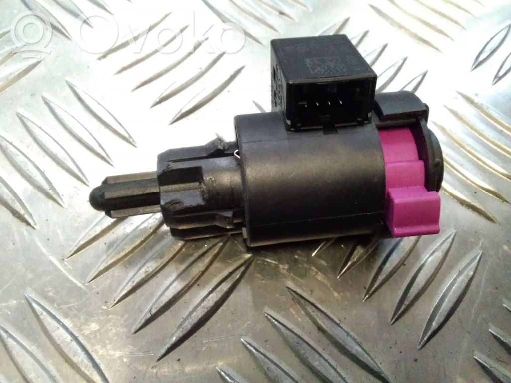 Audi A6 S6 C6 4F Brake pedal sensor switch 