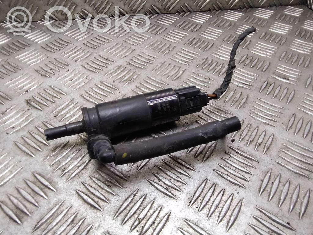 BMW 7 E65 E66 Headlight washer pump 