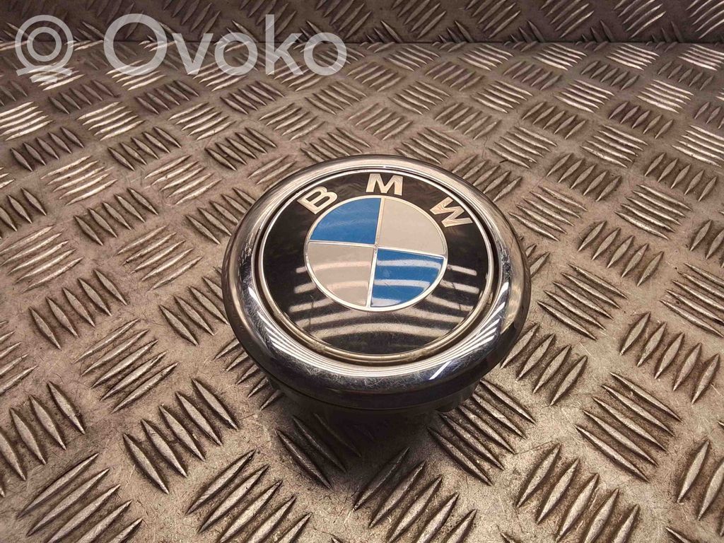 BMW 1 F20 F21 Bagāžnieka rokturis 