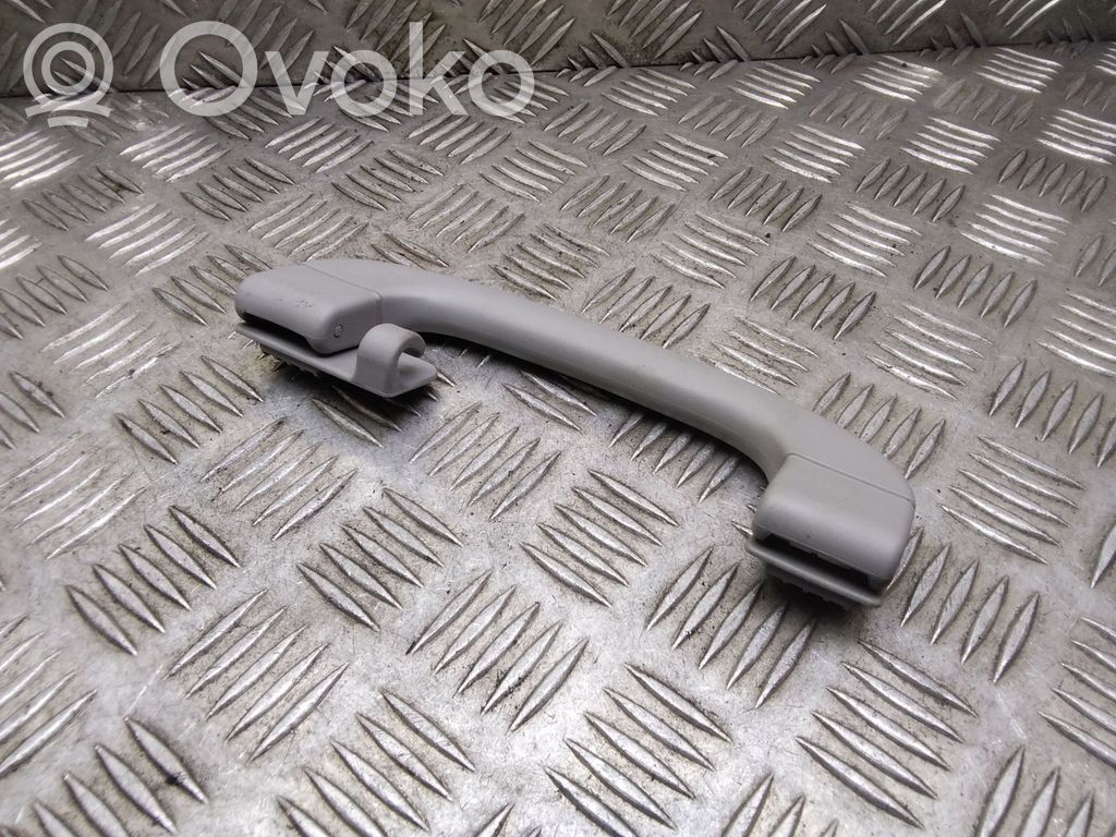 BMW 5 E60 E61 Rankenėlė galinė 