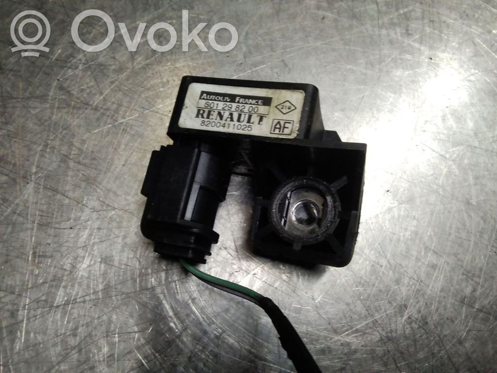 Renault Megane II Sensor impacto/accidente para activar Airbag 