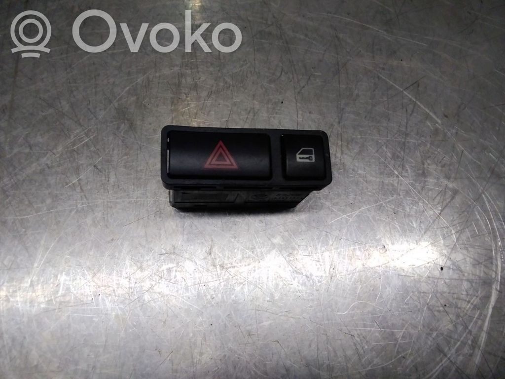 BMW 3 E46 Hazard light switch 