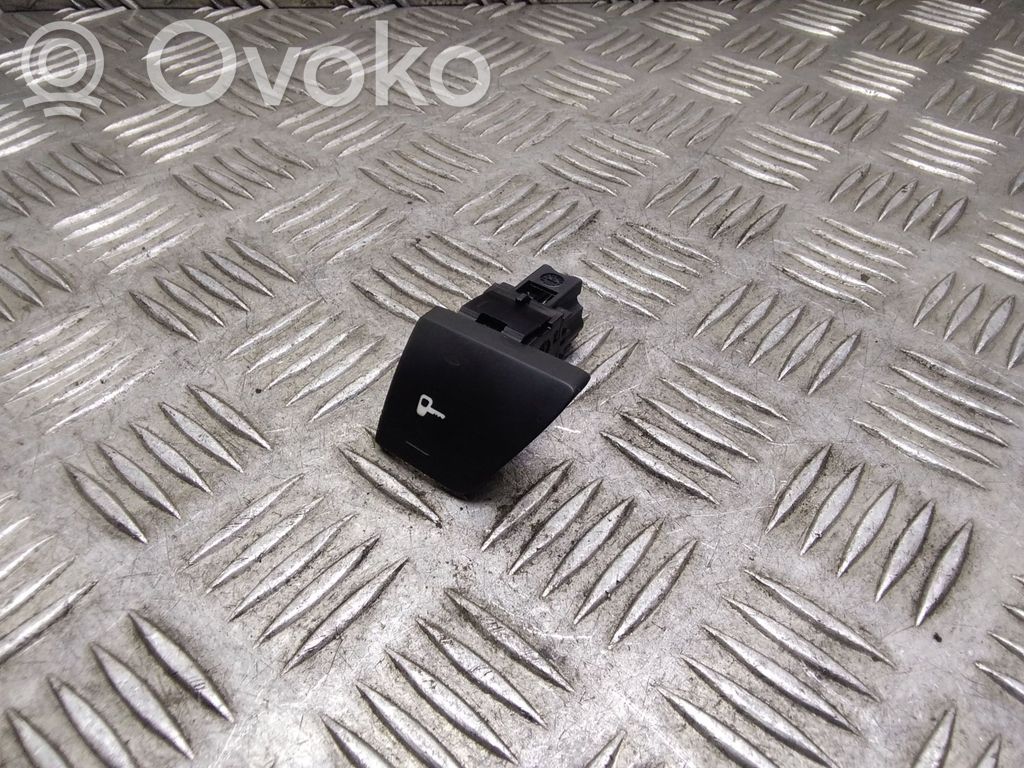 Peugeot 307 Central locking switch button 