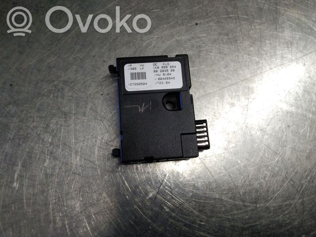 Audi A3 S3 8L Steering angle sensor 