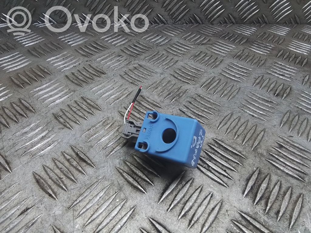 Toyota Prius+ (ZVW40) Other relay 