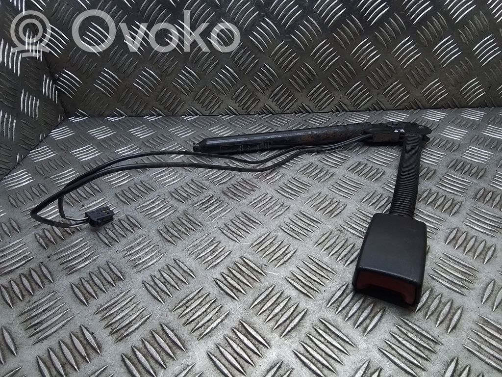 BMW 7 E65 E66 Sagtis diržo priekinė 