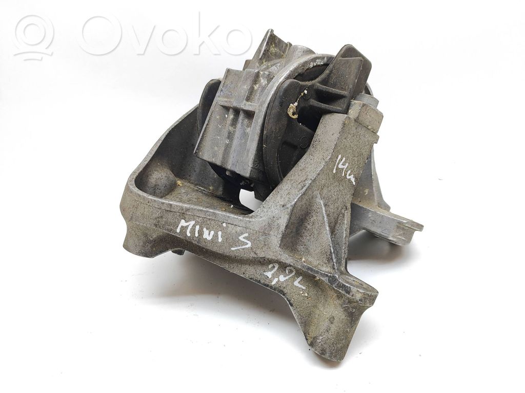 Mini Cooper Countryman R60 Engine mount bracket 