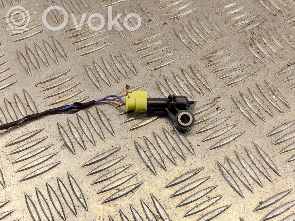 Volkswagen Polo VI Airbag deployment crash/impact sensor 