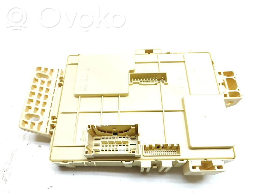 KIA Ceed Fuse module 
