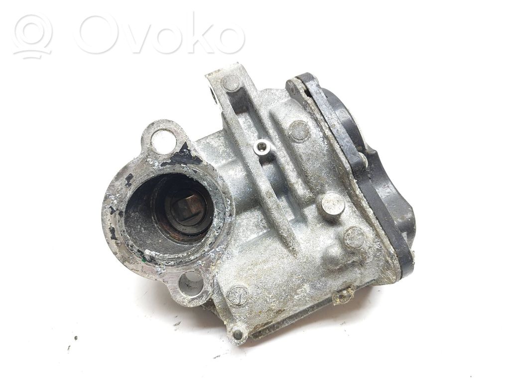 Nissan X-Trail T32 Válvula EGR 