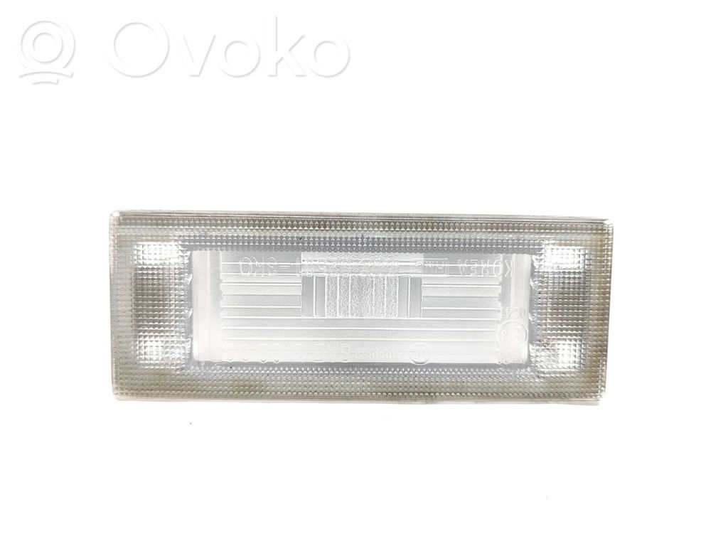 KIA Sorento Lampa oświetlenia tylnej tablicy rejestracyjnej 