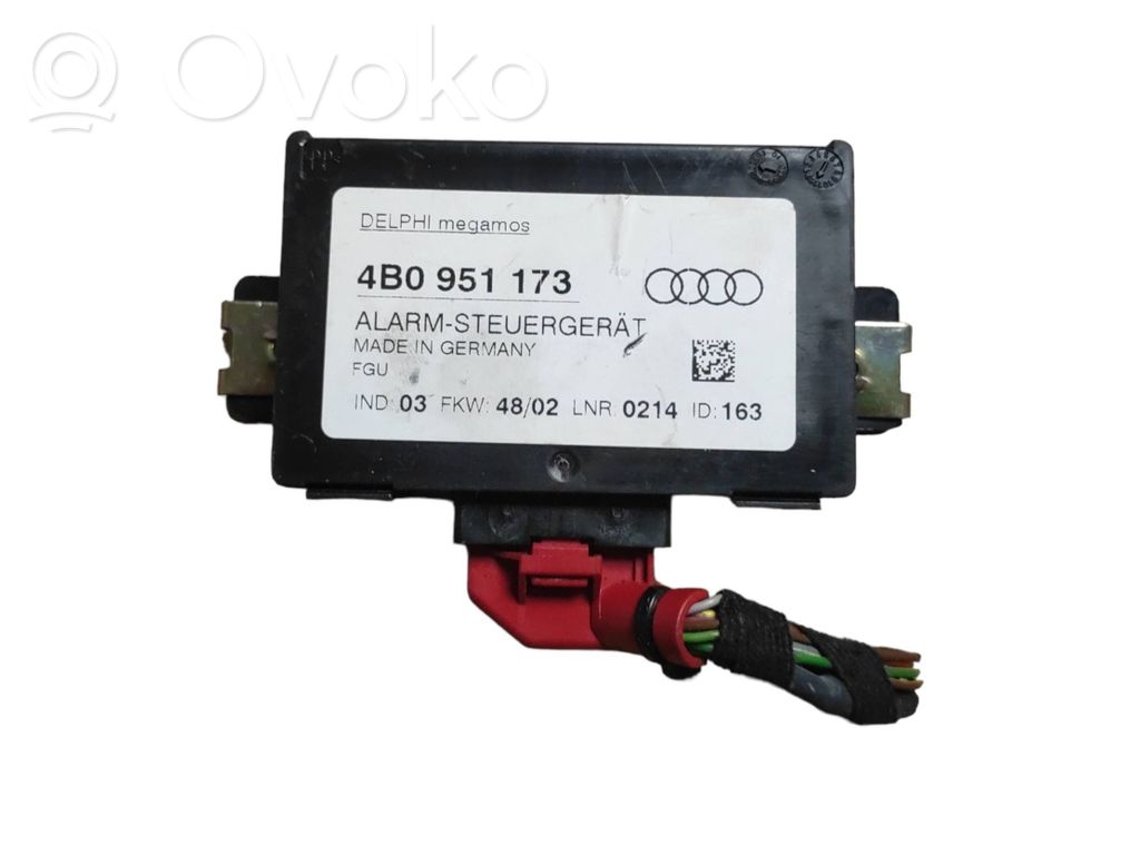 Audi A3 S3 8L Alarm control unit/module 
