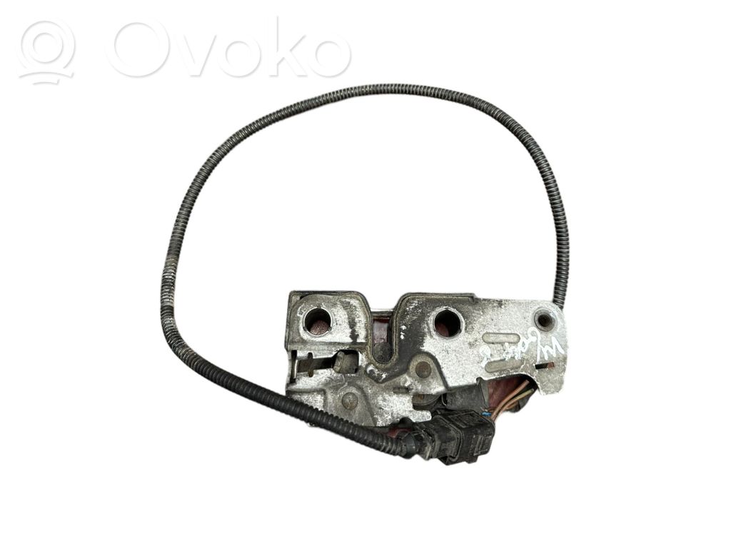 Volkswagen Golf VI Engine bonnet/hood lock/catch 