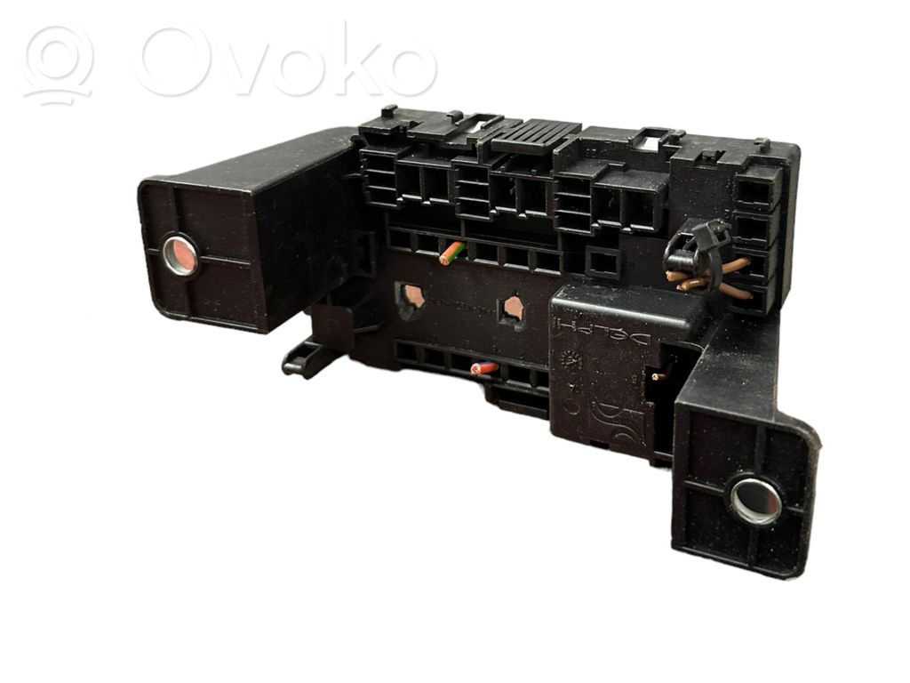 Opel Corsa D Módulo de fusible 