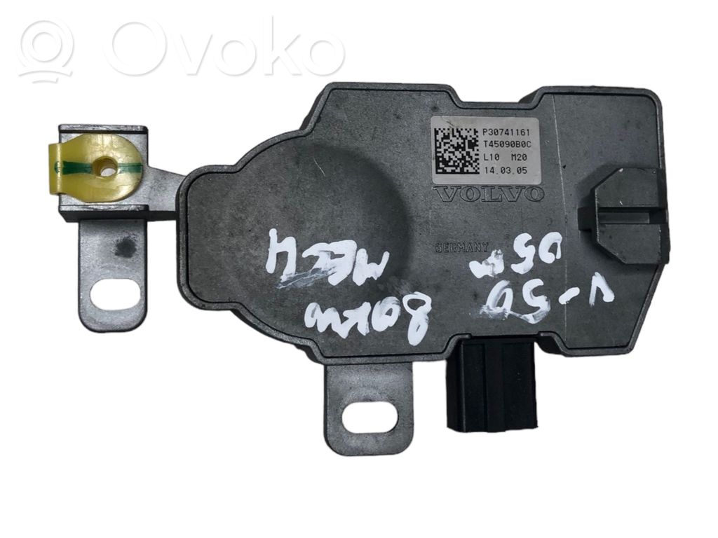 Volvo V50 Steering wheel lock 