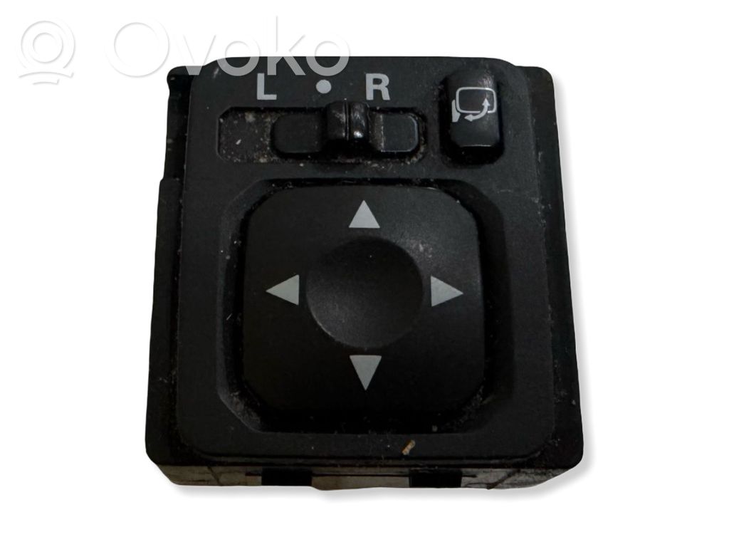 Mitsubishi Outlander Wing mirror switch 
