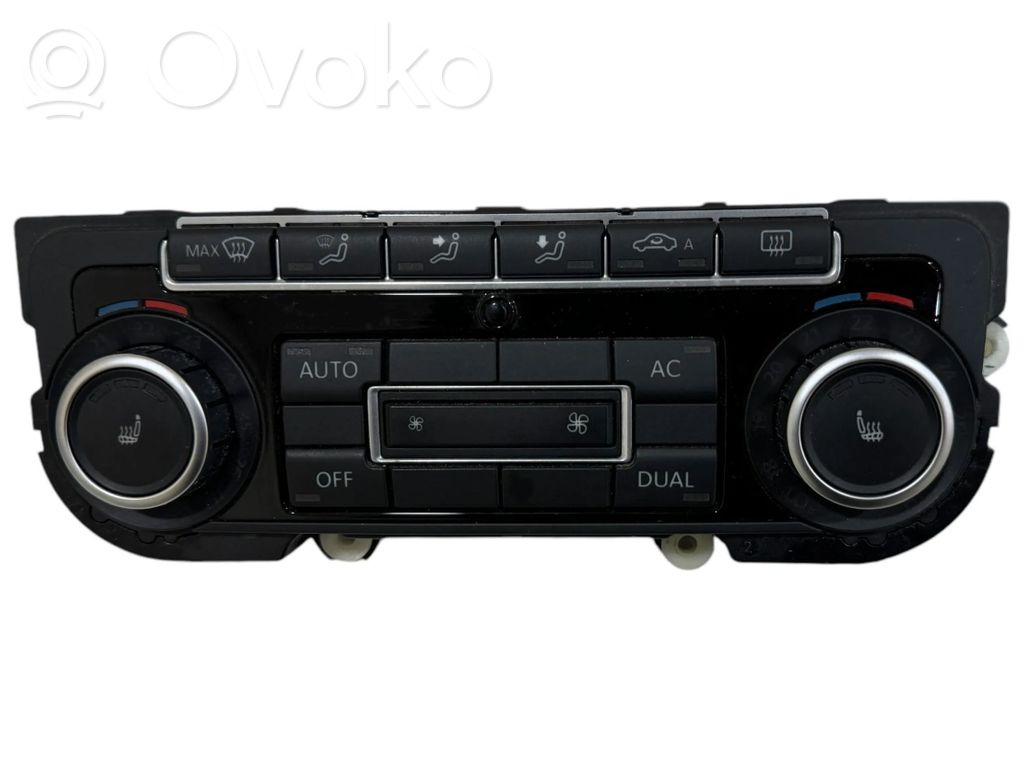Volkswagen Golf VI Climate control unit 