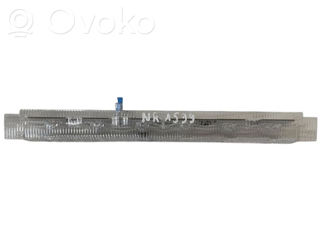 BMW 3 F30 F35 F31 Luz de freno adicional/tercera 