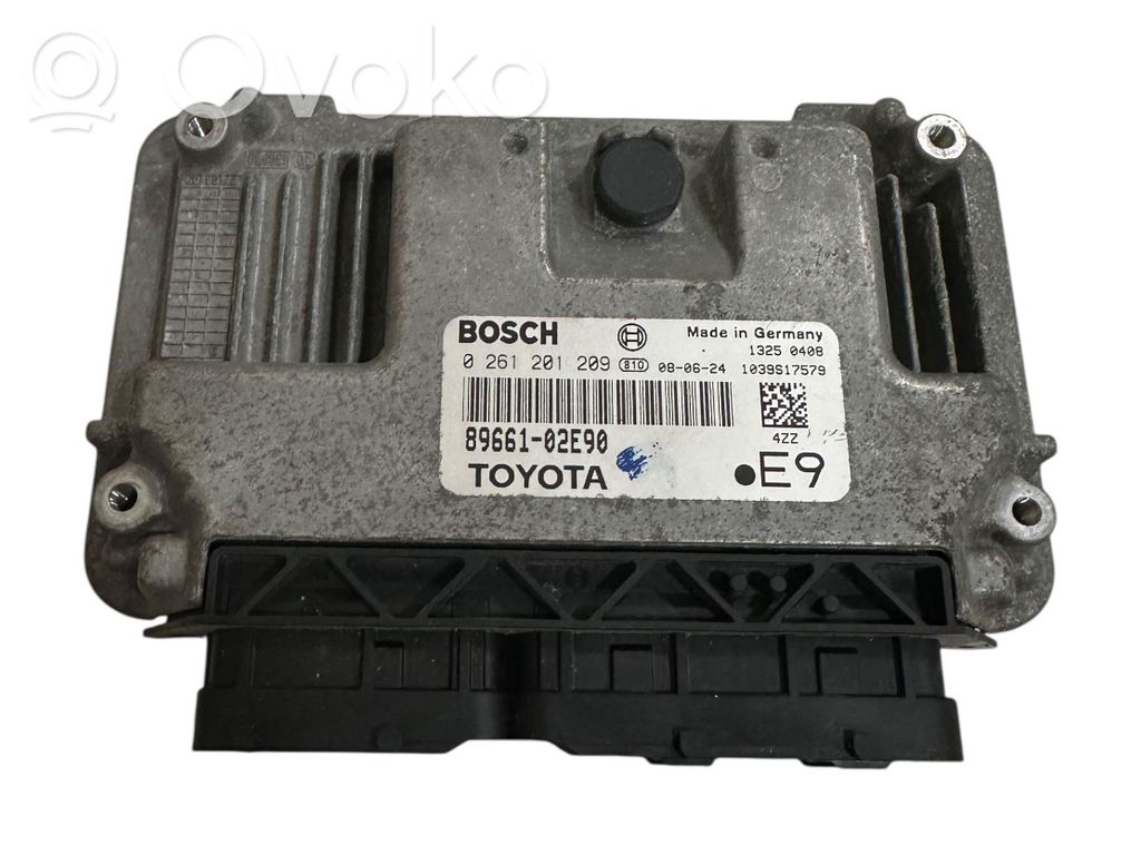 Toyota Auris 150 Engine control unit/module 