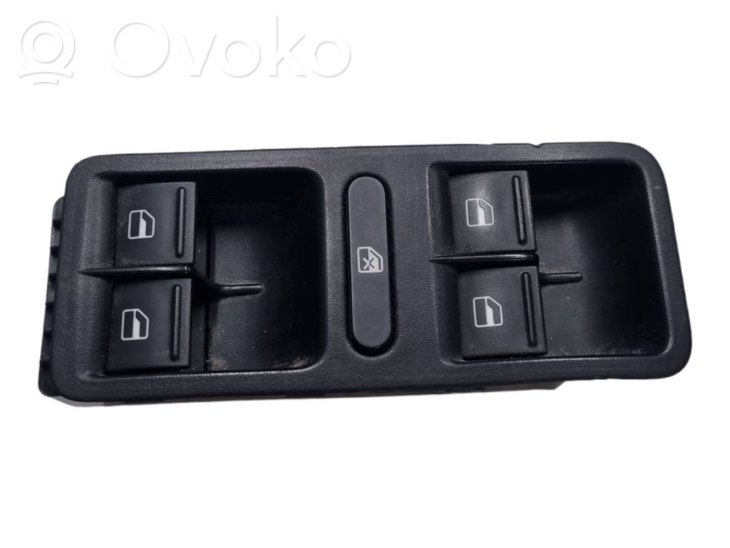 Volkswagen Polo V 6R Electric window control switch 
