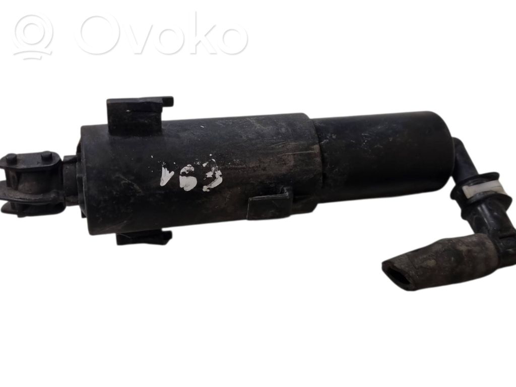 BMW 3 E90 E91 Headlight washer spray nozzle 