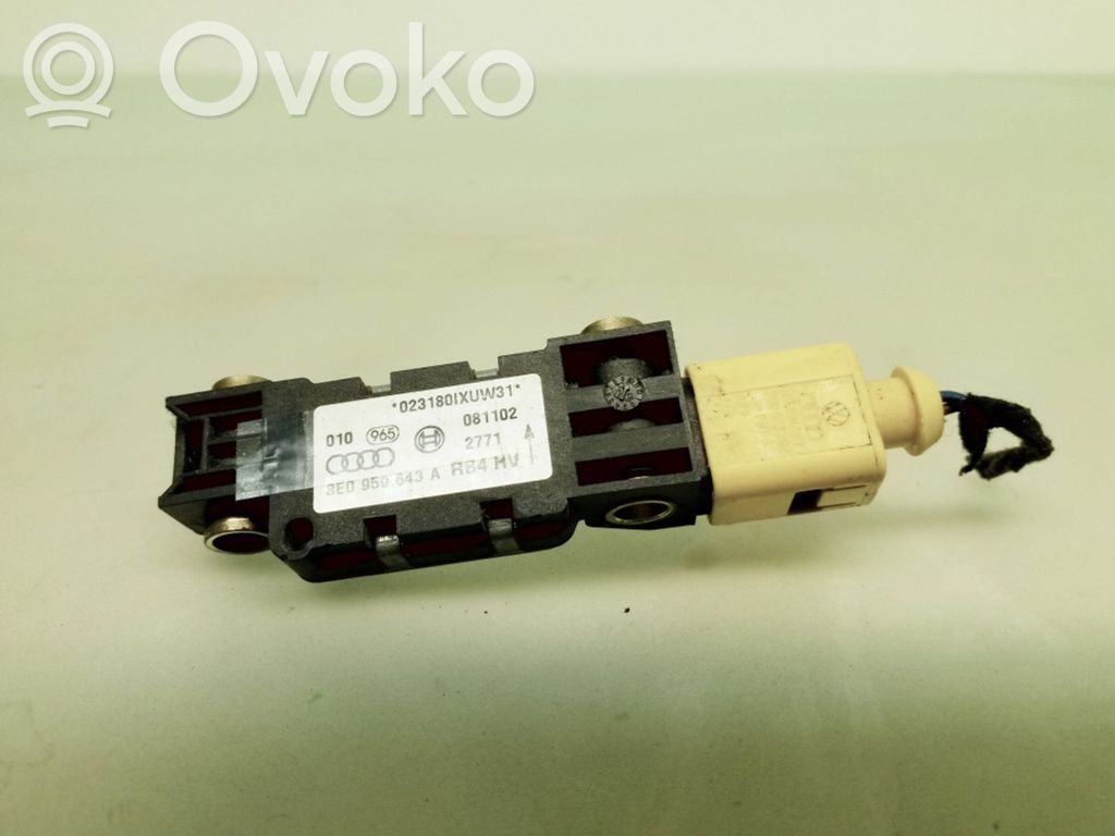 Audi A6 S6 C5 4B Airbag deployment crash/impact sensor 