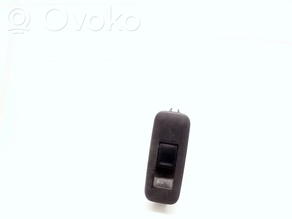 Nissan Primera Electric window control switch 
