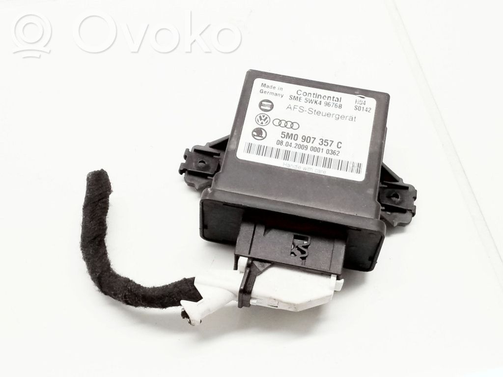 Skoda Superb B6 (3T) Light module LCM 
