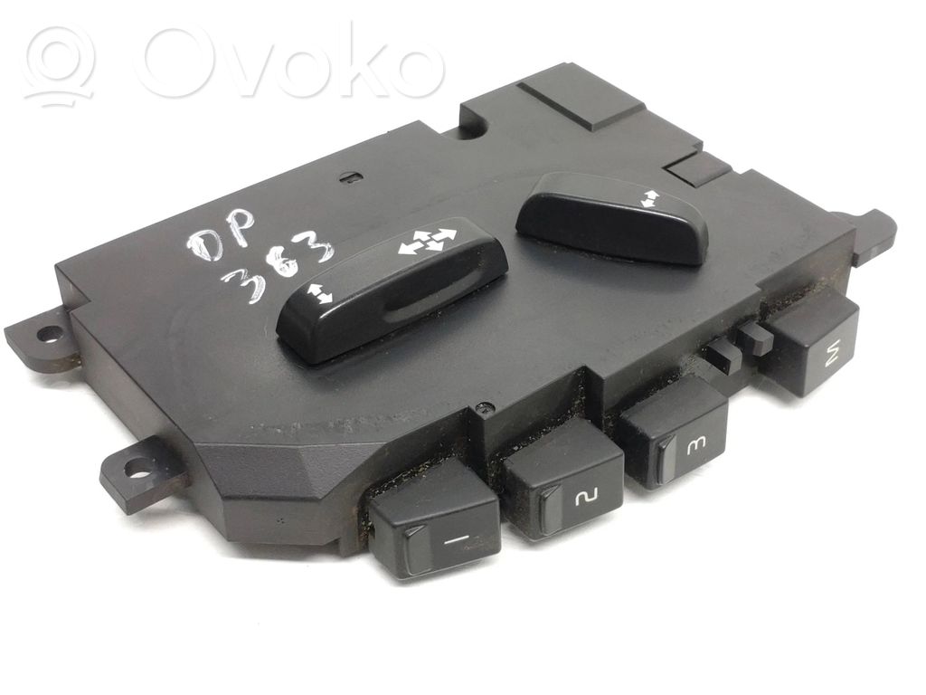 Volvo XC70 Seat control switch 