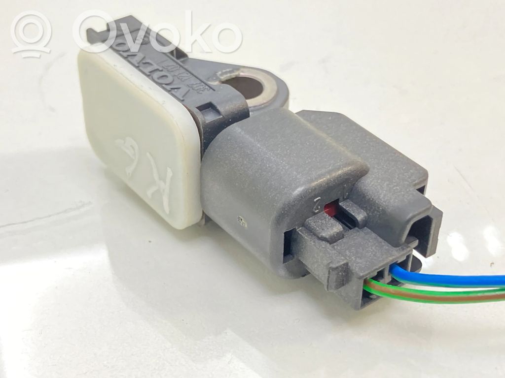 Volvo XC70 Airbagsensor Crashsensor Drucksensor 