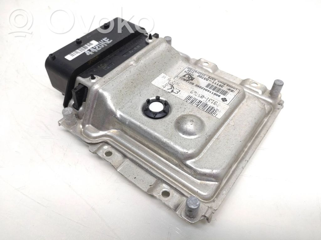 Hyundai i20 (PB PBT) Engine control unit/module 