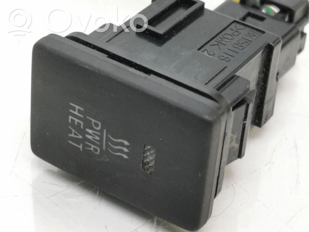 Toyota RAV 4 (XA30) Windscreen/window heater switch 