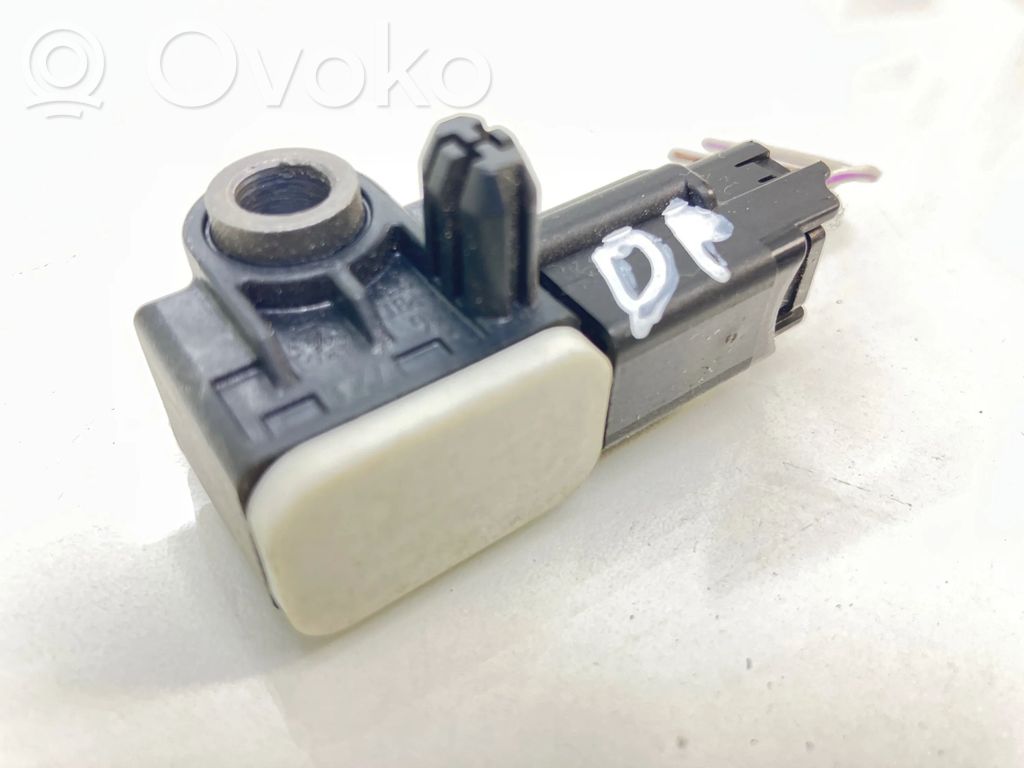 Ford Kuga I Airbag deployment crash/impact sensor 