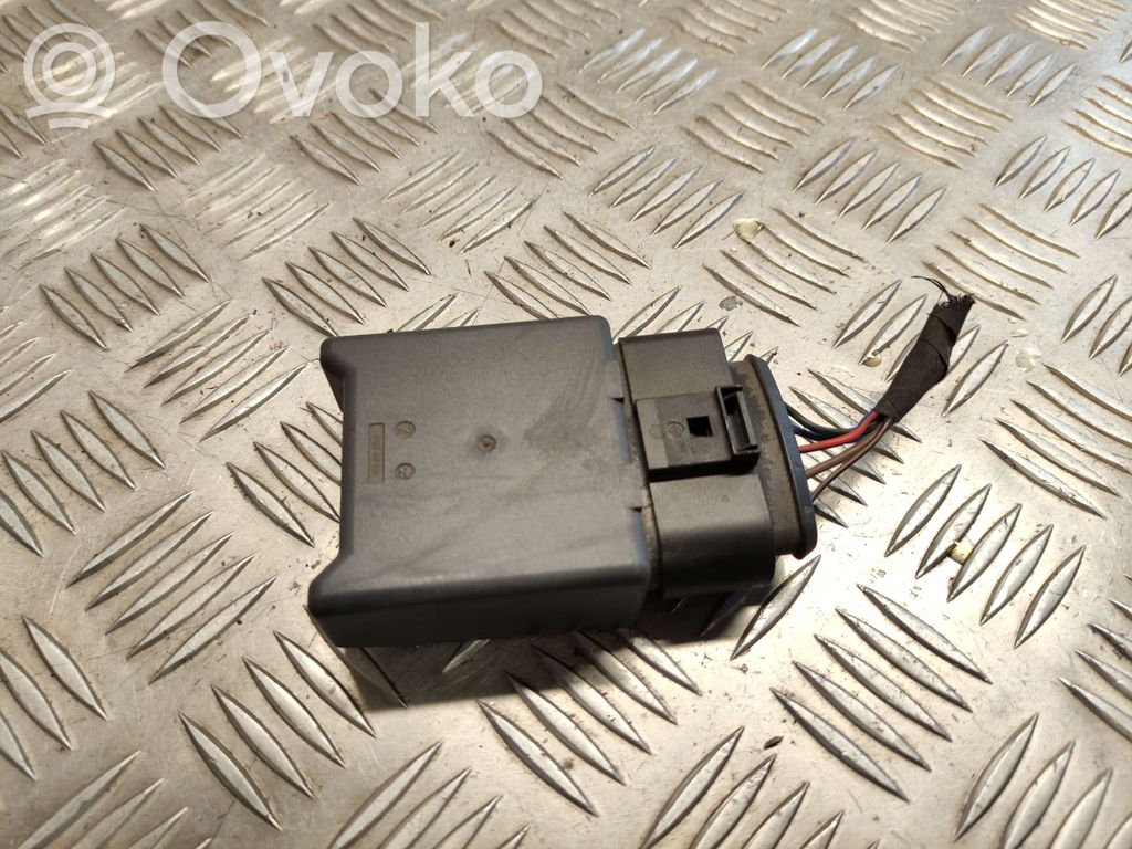 Volkswagen T-Roc Fuel injection pump control unit/module 