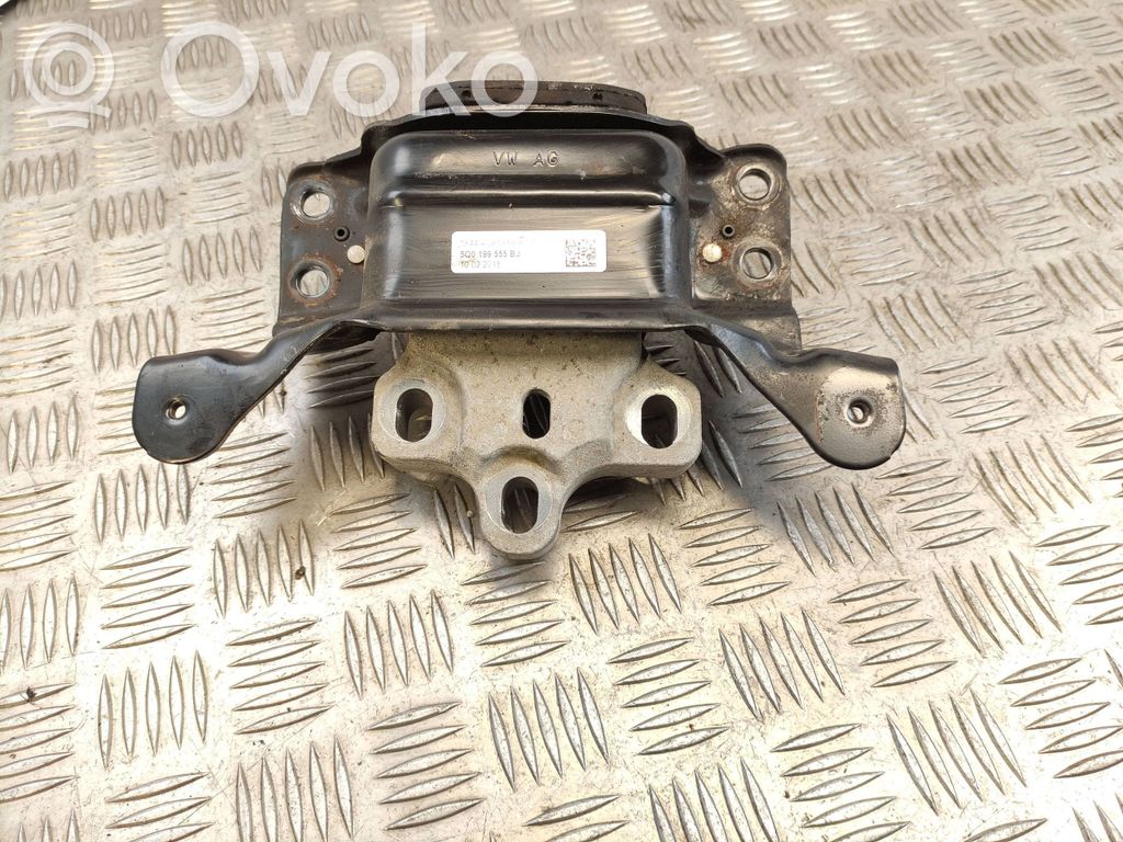 Audi A3 S3 8V Engine mount bracket 